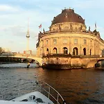 Mediterrane Luxusferienwohnung 5, Berlin- Koepenick, Am Mueggelsee